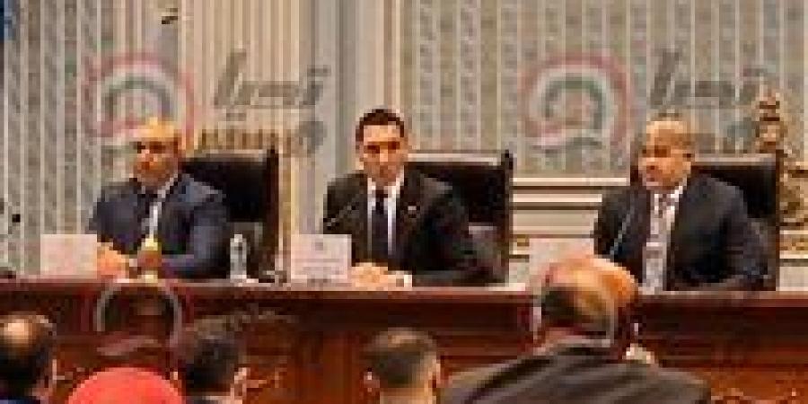 جوهر
      نبيل
      أمام
      رياضة
      الشيوخ
      عن
      صندوق
      دعم
      قدامى
      اللاعبين:
      مينفعش
      اللاعبين
      بتاريخهم
      يعتمدوا
      على
      مساعدات
      شخصية