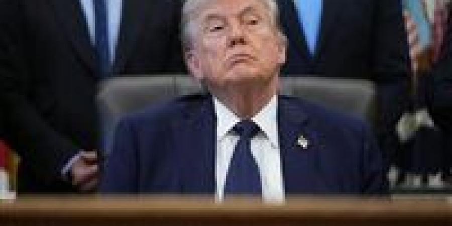 بين
      شروط
      ترامب
      وخطوط
      طهران
      الحمراء..
      ضغوطاً
      دولية
      لتجنب
      التصعيد
      بعد
      فشل
      محادثات
      إسلام
      آباد