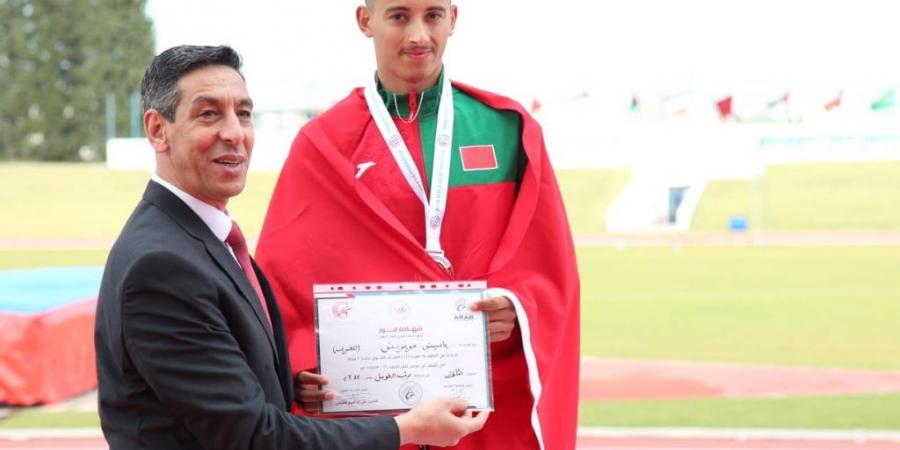 حاتم
      فودة
      يحضر
      افتتاح
      البطولة
      العربية
      لألعاب
      القوى
      ويتوج
      الأبطال