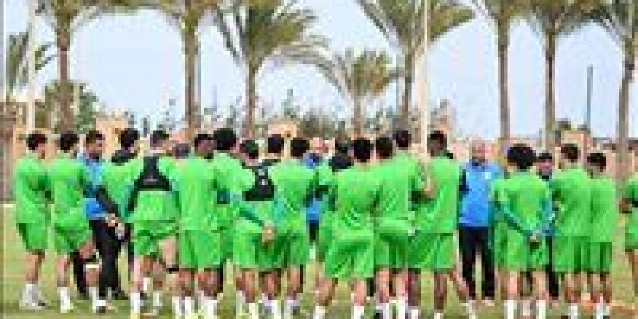 المصري
      يفوز
      علي
      سموحة
      بهدف
      منذر
      طمين
      في
      الدوري
      الممتاز