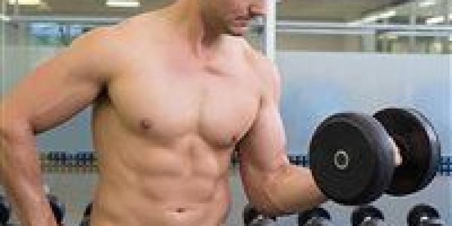 "خدعة
      الأوزان
      الثقيلة
      تنكشف"..
      السر
      العلمي
      الحقيقي
      لبناء
      جسم
      رياضي