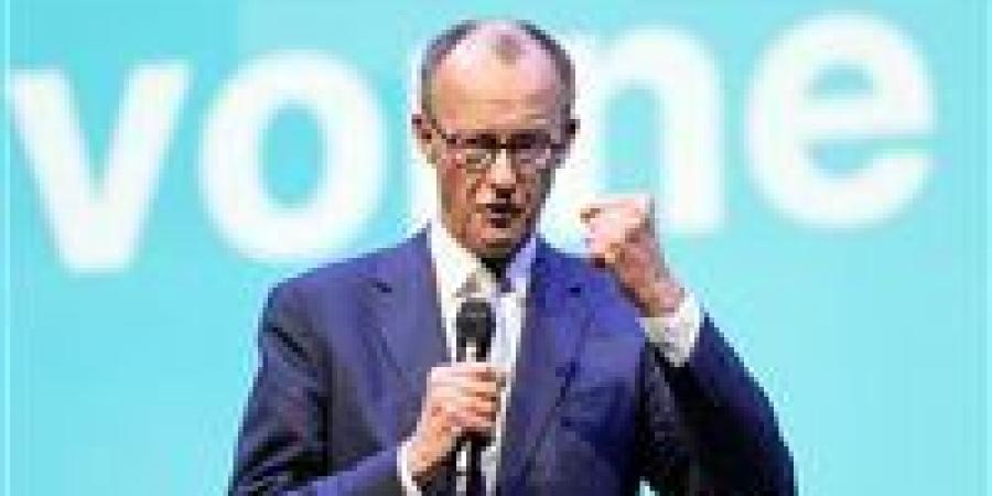 ميرتس:
      إيران
      أقوى
      مما
      كنا
      نعتقد..
      وأمريكا
      تفتقر
      لخطة
      للخروج
      من
      النزاع