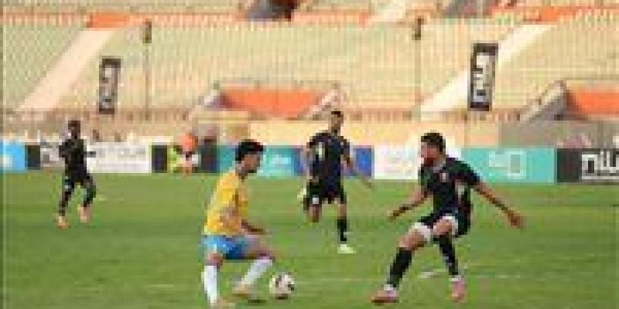 الإسماعيلي
      يتجاوز
      أحزانه
      بهدف
      حاسم
      في
      مرمى
      بتروجيت
      بالدوري
      المصري
      الممتاز