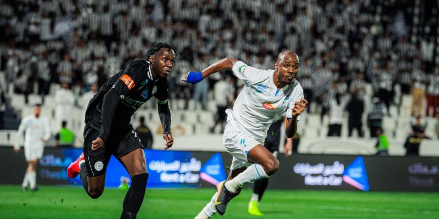 تعادلان في دوري روشن.. الشباب والفتح ونيوم والحزم يتقاسمون النقاط في الجولة 30