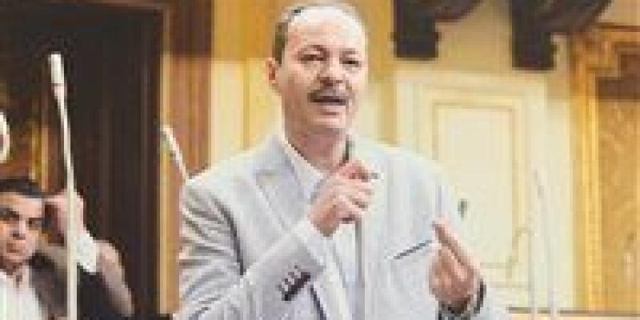 النائب
      حسين
      غيته
      يتقدم
      بطلب
      إحاطة
      بشأن
      تأخر
      إنشاء
      مدارس
      في
      مغاغة
      والعدوة
      وبني
      مزار
      بالمنيا
      رغم
      تزايد
      الكثافات
      الطلابية