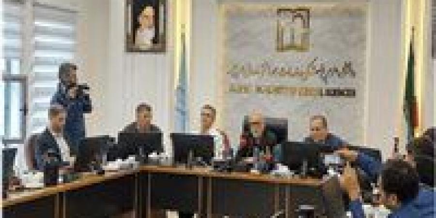 رئيس
      منظمة
      الطوارئ
      الإيرانية:
      تضرر
      البنية
      التحتية
      لـ499
      مركزا
      صحيا
      وعلاجيا
      جراء
      الحرب