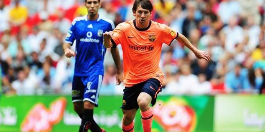 الأهلي
      يقترب
      من
      مواجهة
      برشلونة
      الإسباني
      في
      كأس
      خوان
      جامبر