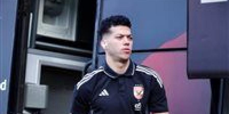 وصول
      لاعبي
      الأهلي
      لاستاد
      القاهرة
      استعداداً
      لمواجهة
      الزمالك
      فى
      قمة
      الليلة
      بالدوري..
      صور