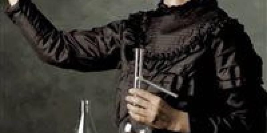 أول
      امرأة
      تفوز
      بنوبل
      مرتين
      ..
      من
      هي
      وكيف
      كسرت
      احتكار
      الرجال
      ؟