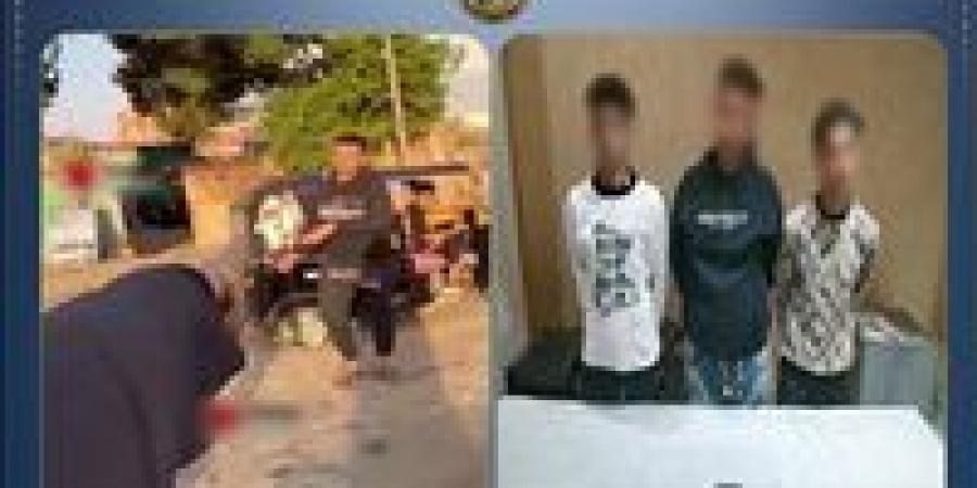 ضبط
      3
      شباب
      يستقلون
      توك
      توك
      بتهمة
      معاكسة
      فتاة
      ومضايقتها
      في
      الجيزة