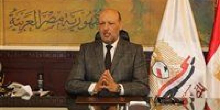 حزب
      "المصريين":
      اتصال
      الرئيس
      السيسي
      وبن
      زايد
      في هذا
      التوقيت
      له
      دلالات
      استراتيجية