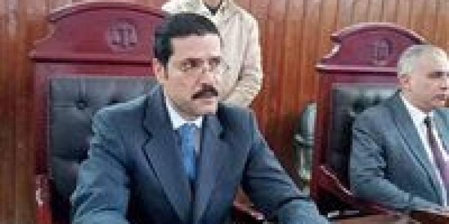 جنايات
      المنيا
      تحيل
      أوراق
      فلاح
      للمفتي
      لتهمة
      القتل
      العمد
