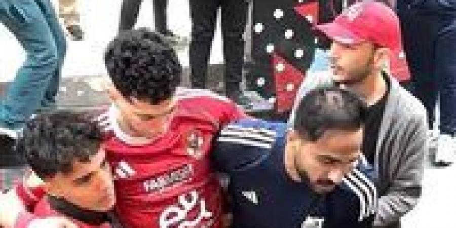 إصابة
      إمام
      عاشور
      تربك
      الأهلي
      أمام
      إنبي..
      واللاعب
      يتجه
      لإجراء
      أشعة
      للاطمئنان
      على
      الركبة