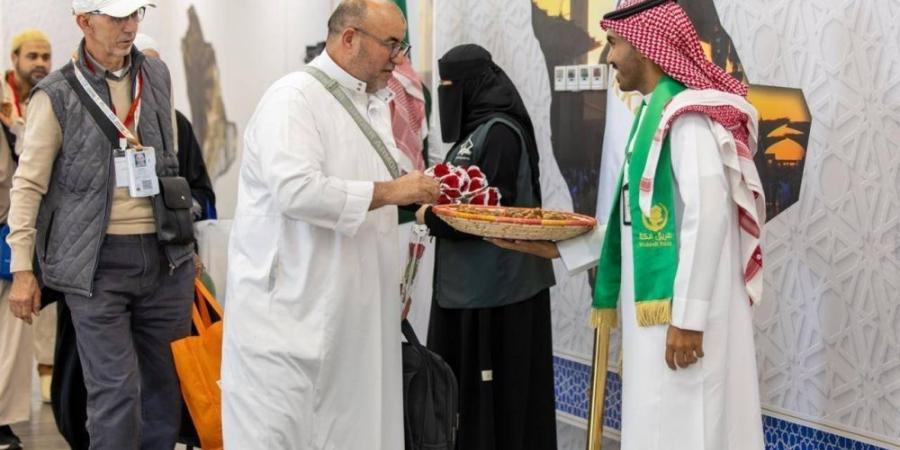 وصول أولى رحلات حجاج المغرب