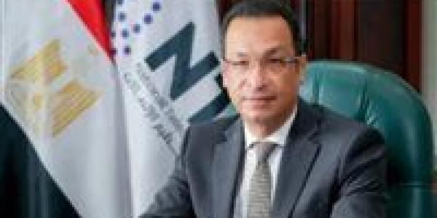 أول
      تعليق
      من
      وزير
      الاتصالات
      بعد
      الزيادة
      الجديدة
      في
      الباقات
