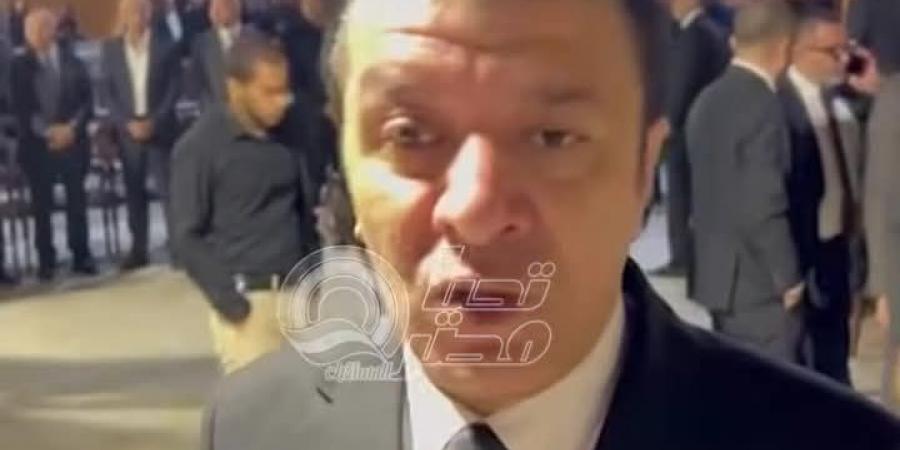 مصطفى
      كامل
      في
      عزاء
      هاني
      شاكر:
      الحضور
      ده
      أقل
      حاجة
      تحصل
      لإنسان
      بحجمه