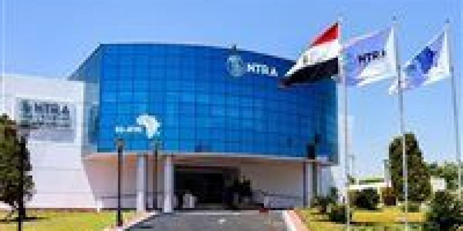 نائب
      رئيس
      تنظيم
      الاتصالات:
      تحريك
      أسعار
      الباقات
      تم
      بأضيق
      الحدود
      مراعاة
      للمواطن