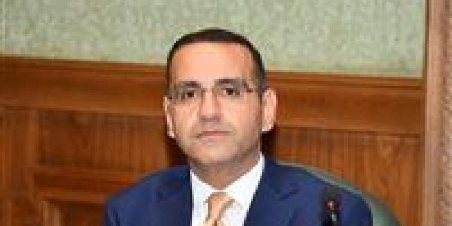 النائب
      محمد
      المنزلاوي:
      زيارة
      السيسي
      للإمارات
      تؤكد
      صلابة
      التحالف
      العربي
      ورسالة
      واضحة
      بأن
      أمن
      الخليج
      جزء
      من
      أمن
      مصر