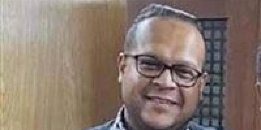 العثور
      على
      جثمان
      محامٍ
      داخل
      مكتبه
      بعد
      اختفائه
      عدة
      أيام
      بالإسماعيلية