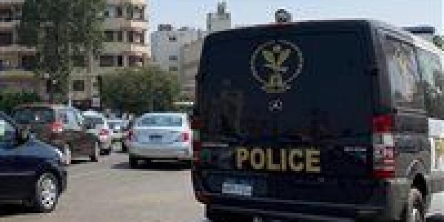 رعب
      في
      إمبابة..
      مهتز
      نفسيًا
      يشعل
      النار
      بجوار
      مواسير
      الغاز