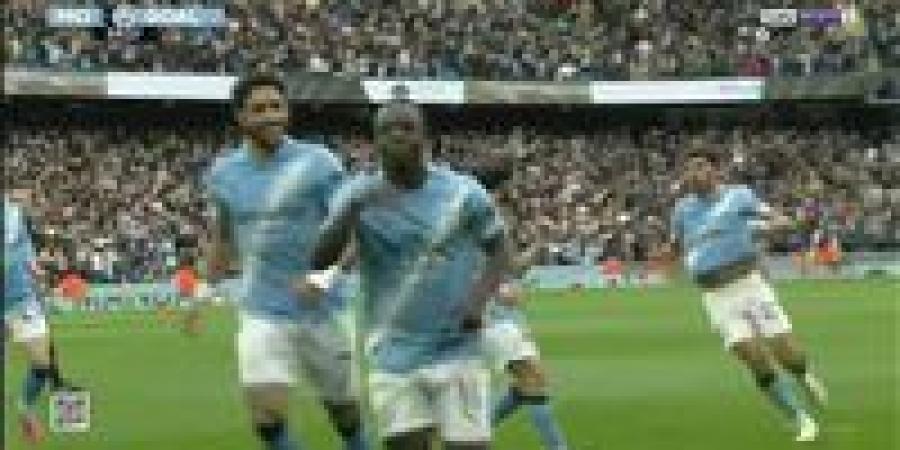 مان
      سيتي
      ضد
      برينتفورد..
      عمر
      مرموش
      يشارك
      في
      مباراة
      مانشستر
      سيتي
      وبرينتفورد
      في
      الدوري
      الإنجليزي
      الممتاز
      وجيريمي
      دوكو
      يسجل
      الهدف
      الأول