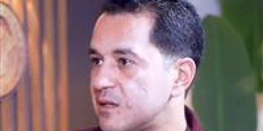 الإعلامي
      محمد
      دسوقي
      رشدي
      خلال
      بودكاست
      تحيا
      مصر:
      عودة
      الإعلام
      المصري
      مرهونة
      بفهم
      العاملين
      به
      لدورهم
      الحقيقي
