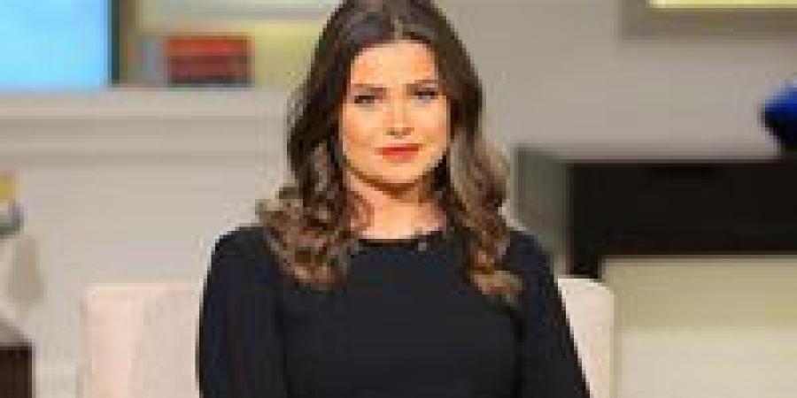 يسرا
      اللوزي:
      الزواج
      ليس
      سهلاً..
      وأتعاطف
      مع
      النساء
      الراغبات
      في
      الطلاق