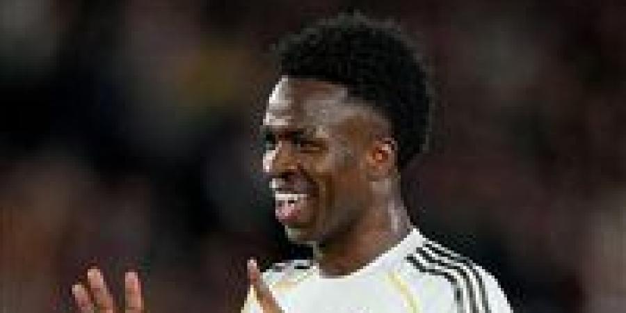 الريال
      ضد
      برشلونة..
      ملخص
      اهداف
      ونتيجه
      مباراة
      ريال
      مدريد
      وبرشلونة
      في
      الدوري
      الإسباني
      بعد
      مرور
      50
      دقيقة
