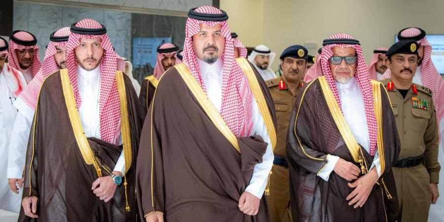 أمير المدينة المنورة يؤكد تسخير الإمكانات لخدمة ضيوف الرحمن خلال تفقده مركز الترحيب بالحجاج