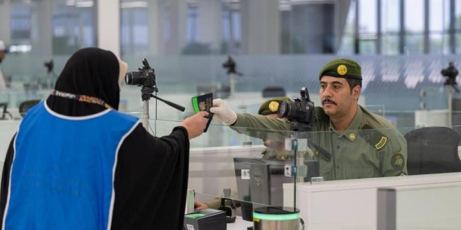 جديدة عرعر يواصل استقبال الحجاج العراقيين