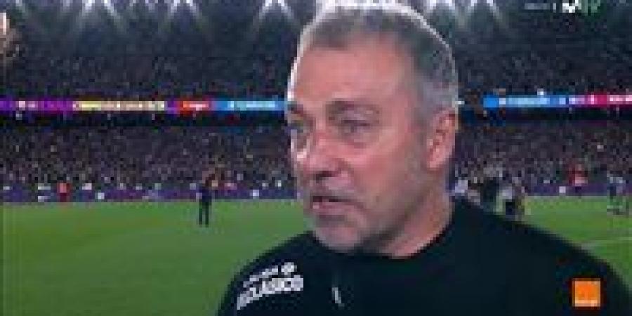هانز
      فليك
      بعد
      تتويج
      برشلونة
      بالدوري
      الإسباني:
      نحن
      عائلة
      واحدة
      وحاربنا
      على
      كل
      نقطة