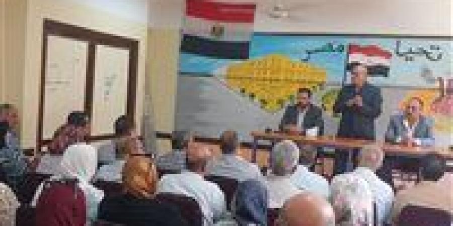 تعليم
      القاهرة
      تكثف
      المتابعة
      الميدانية
      للامتحانات..
      واجتماعات
      موسعة
      لضبط
      اللجان