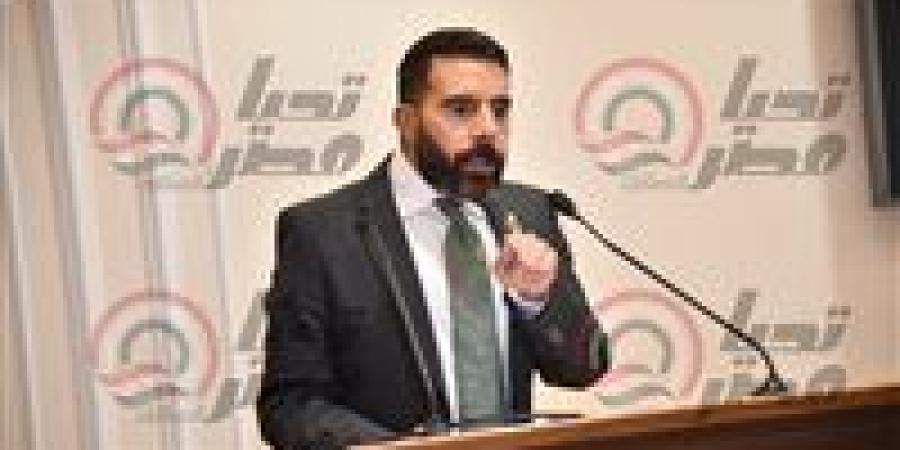 إسلام
      قرطام
      للحكومة:
      نزع
      الملكية
      بمشروع
      محور
      السكة
      الحديد
      بالبساتين
      يجب
      أن
      يضمن
      تعويضات
      عادلة
      وسريعة
      للمواطنين