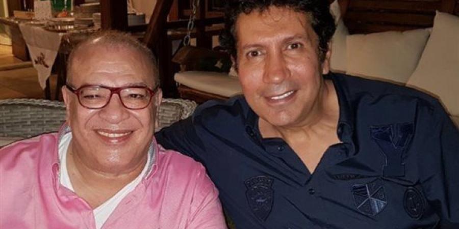 أنت
      هتخضنا
      عليك
      ولا
      ايه..
      هاني
      رمزي
      يرد
      على
      تصريح
      صلاح
      عبد
      الله
      «مش
      عايزكم
      تزعلوا
      عليا»