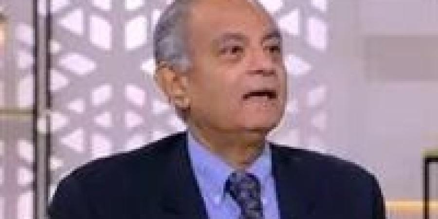 السفير
      حسين
      هريدي:
      التحركات
      الدبلوماسية
      المصرية
      تتسم
      برؤية
      ثاقبة
      وبعيدة
      النظر