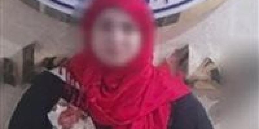 سقوط
      سيدة
      المحررات
      المزورة..
      الداخلية
      تضبط
      متهمة
      بالنصب
      الإلكتروني
      على
      المواطنين
      بالجيزة