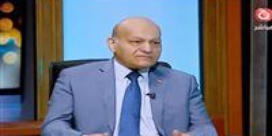 رئيس
      لجنة
      إعداد
      قانون
      الأحوال
      الشخصية:
      غشاء
      البكارة
      ليس
      شرطًا
      لفسخ
      الزواج..
      والطلاق
      حق
      الزوج
      إذا
      اكتشف
      الغش