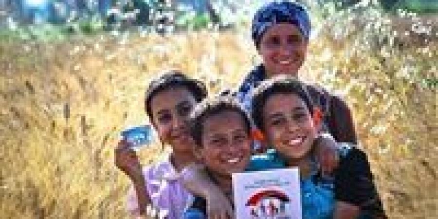 التضامن
      الاجتماعي:
      صرف
      «تكافل
      وكرامة»
      عن
      شهر
      مايو
      غدًا