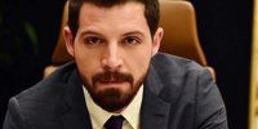 هتفضل
      جوايا..
      قرار
      إنساني
      من
      محكمة
      الأسرة
      بسفر
      طفل
      للعلاج
      بالخارج