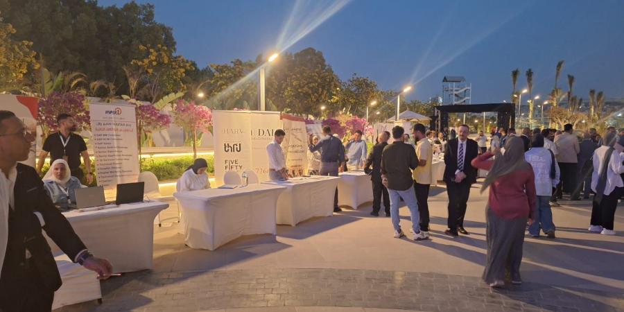 مشاركة
      الشرقية
      للمقاولات
      فى
      ملتقى
      التوظيف
      الأول
      بالشيخ
      زايد
      ومنحها
      درع
      مجلس
      الأمناء