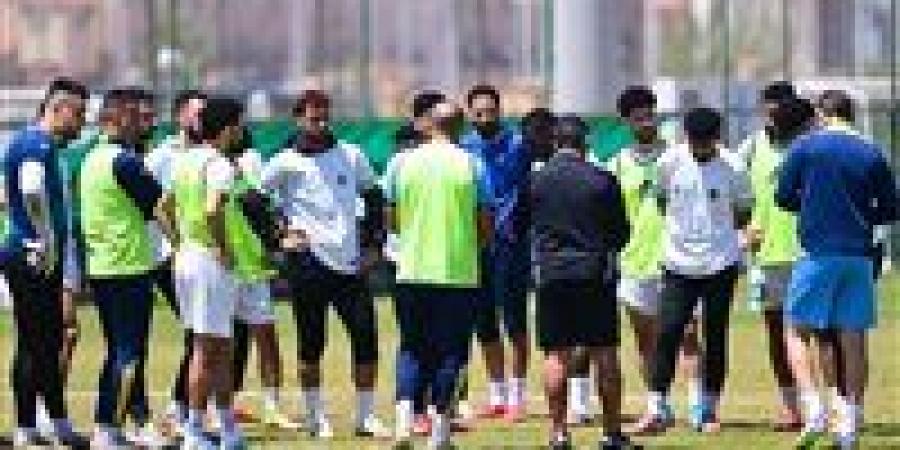 التشكيل
      الرسمي
      لفريق
      الإتحاد
      السكندري
      أمام
      غزل
      المحلة
      في
      الدوري
      الممتاز