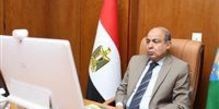 برئاسة
      مدبولي..محافظ
      المنيا
      يشارك
      في
      اجتماع
      مجلس
      المحافظين