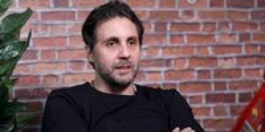 هشام
      ماجد:
      إخواتي
      «بيشفقوا
      عليا»
      بسبب
      تشجيعي
      للزمالك