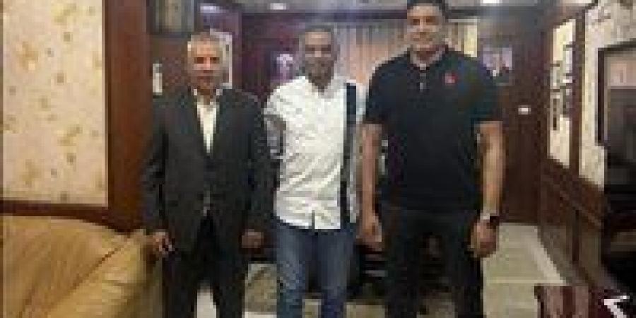ننشر
      تشكيل
      الجهاز
      الفني
      الجديد
      لفريق
      السكة
      الحديد
      في
      الموسم
      القادم
      بدوري
      المحترفين