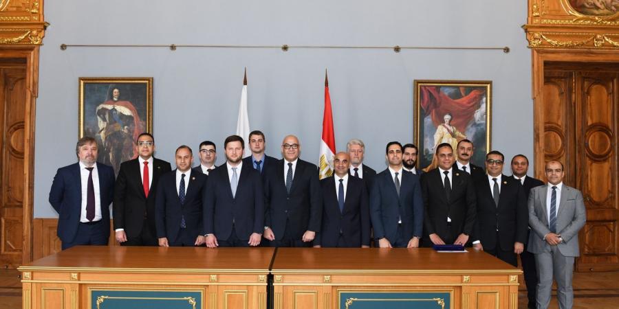 النيابة
      العامة
      تتعاون
      مع
      روسيا
      في
      مجالات
      الذكاء
      الاصطناعي
      ومكافحة
      الجرائم
      الرقمية