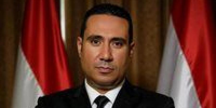 قيادي
      بـ"حماة
      الوطن":
      تشديد
      الرقابة
      على
      الأسواق
      قبل
      عيد
      الأضحى
      ضرورة
      قصوى
      لحماية
      الأمن
      الغذائي
      للمواطنين