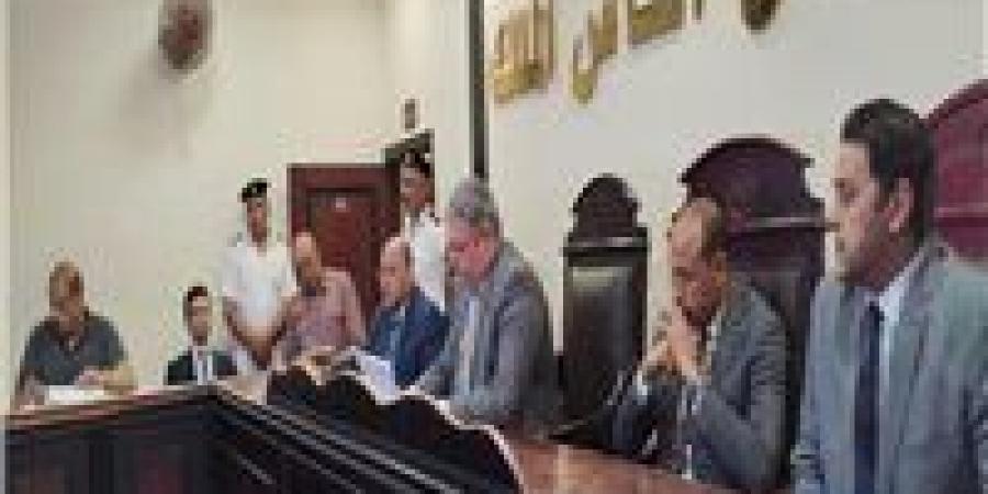 إعادة
      المحاكمة
      تغيّر
      مسار
      القضية..
      براءة
      متهم
      في
      واقعة
      هزت
      دمنهور