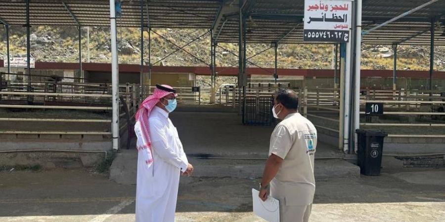 بيئة عسير تتابع جاهزية أسواق النفع العام والمسالخ