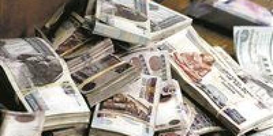 غسل
      أموال
      بـ70
      مليون
      جنيه..
      الداخلية
      توجه
      ضربة
      لتاجر
      سوق
      سوداء