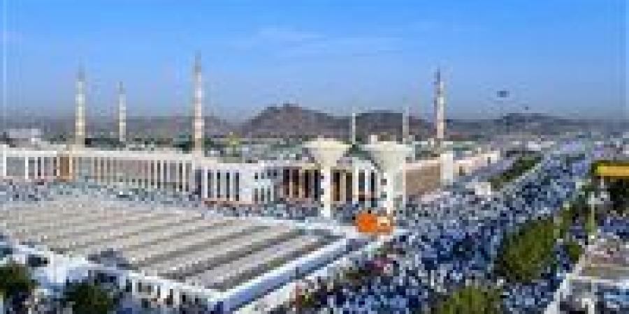 منظومة
      متكاملة
      وتجهيزات
      متطورة:
      مسجد
      نمرة
      يفتح
      أبوابه
      لاستقبال
      مئات
      الآلاف
      من
      الحجاج
      في
      يوم
      عرفة